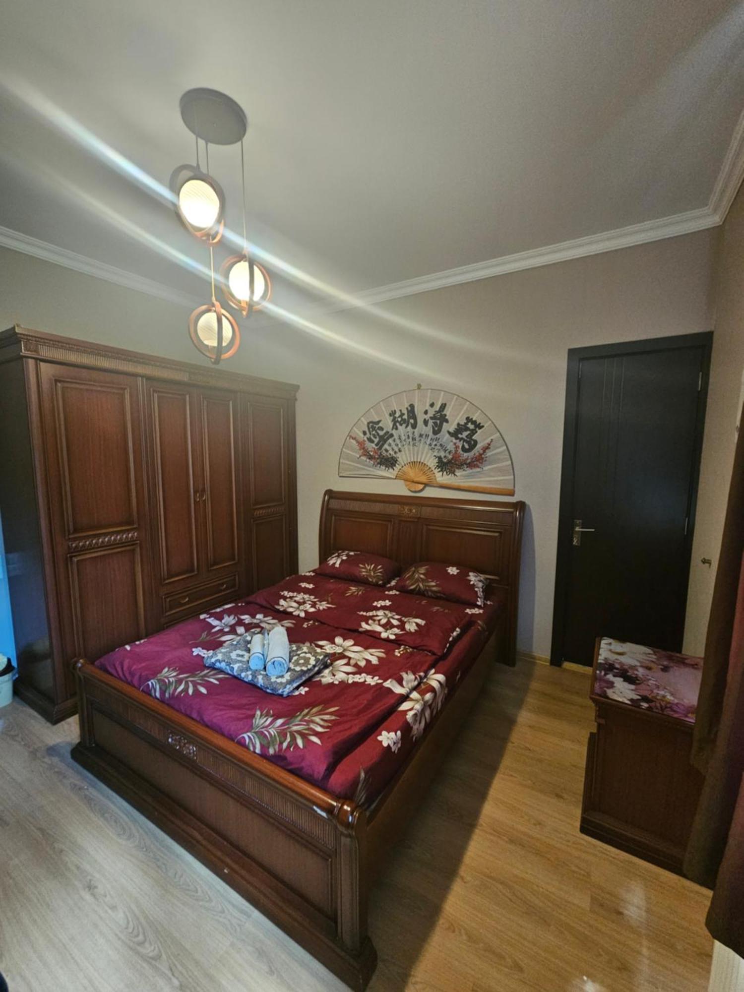 Guesthouse different Tbilissi Extérieur photo